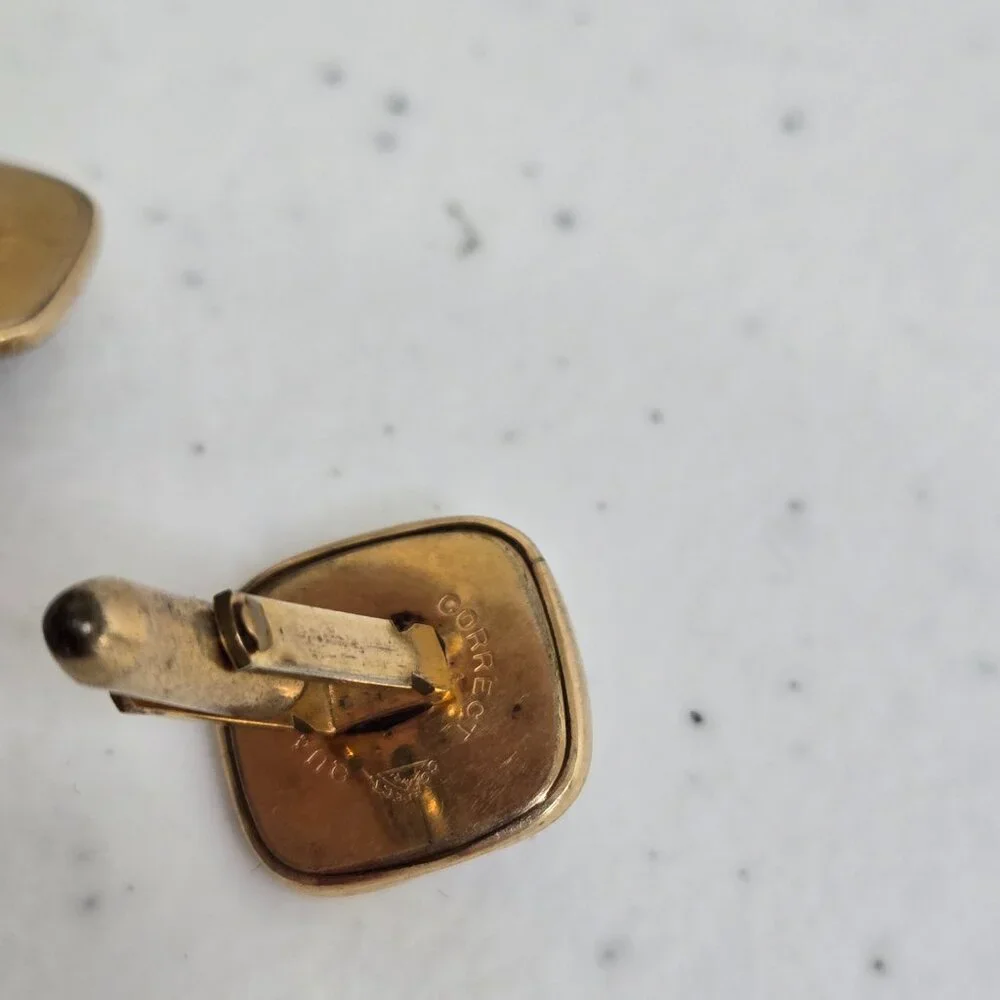 Correct Quality Cufflinks Red Rhinestone Gold Tone Vintage Square Geometric